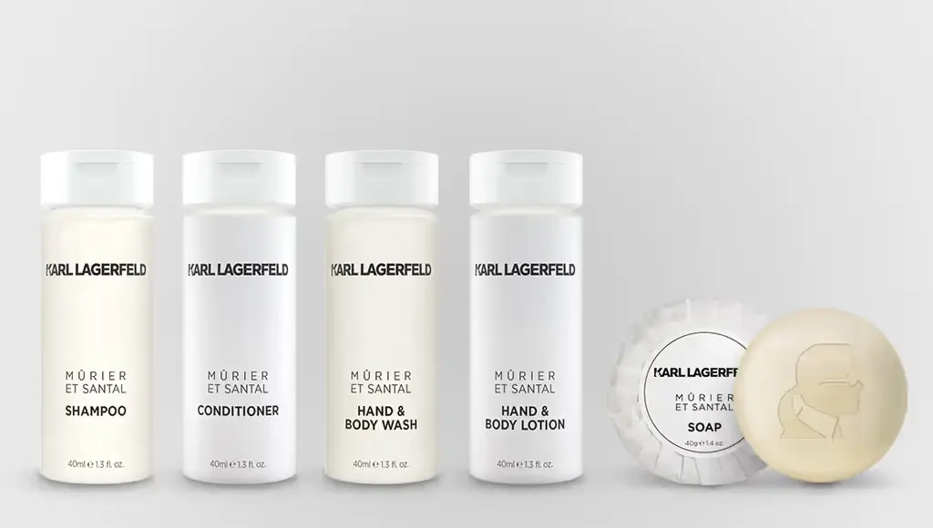 karl LAGERFELD5